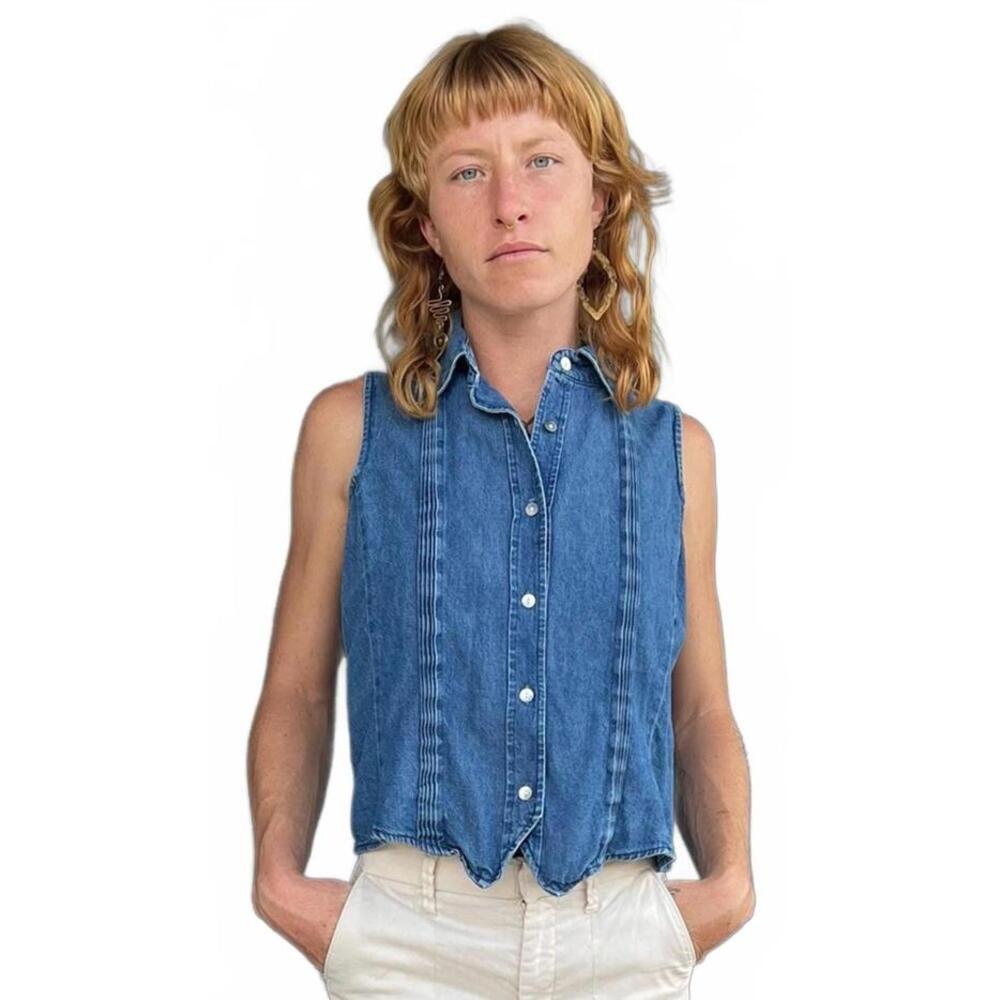 90s Central Falls Sleeveless Denim Shirt – Small, Abalone Shell Button-Up